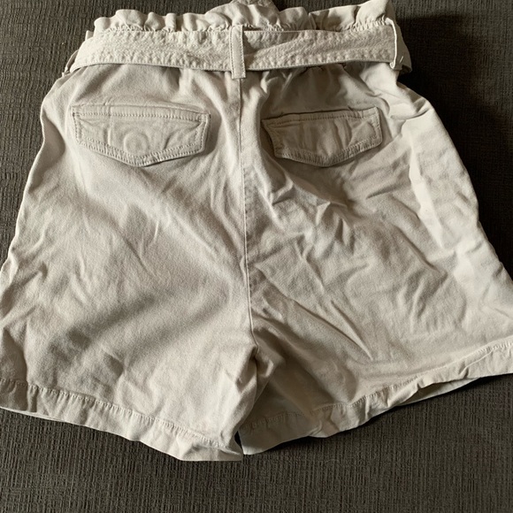 High Rise 4 Inch Short - Picture 4 of 6